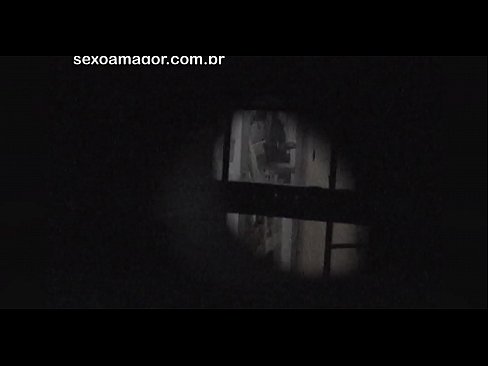 ❤️ Блонди ба таври махфӣ аз ҷониби як сайёҳи ҳамсоя, ки паси хиштҳои холӣ пинҳон шудааст, сабт мешавад Шлюсҳо дар мо tg.it-com.top ❤